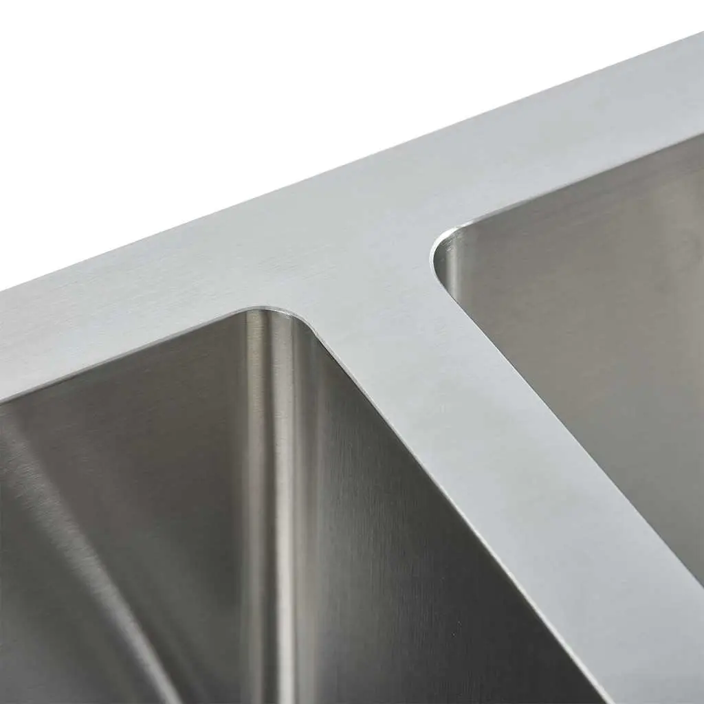 Double Bowl Kitchen Sink in Stainless Steel