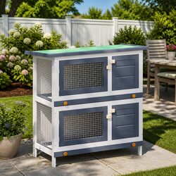 Reliable and Practical Rabbit Hutch with 4 Doors