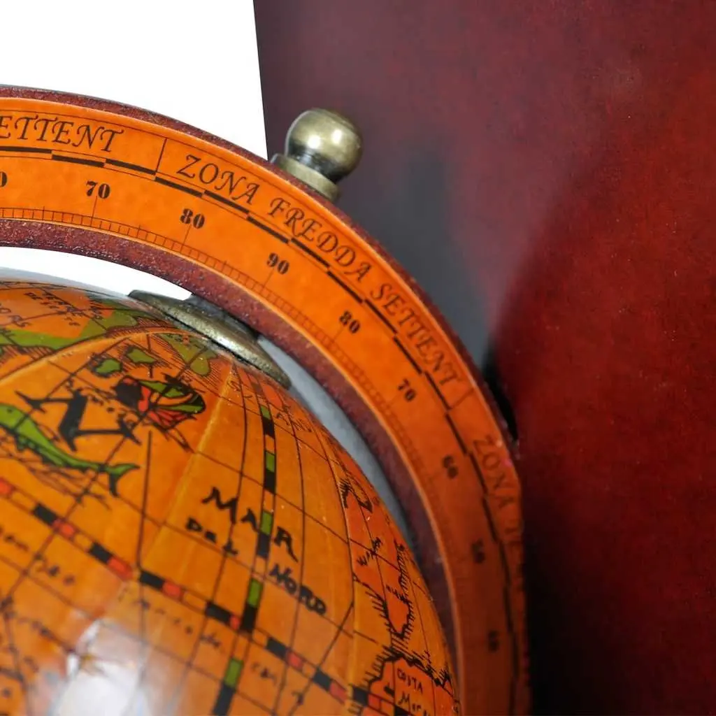 Bookends Globe Decorative Accessory Brown 2 Piece