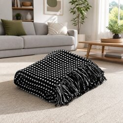 Soft Black Plaid Cotton Throw Blanket with Tassels, 160x210 cm