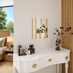 Square Wall Mirror 40x40 cm: Practical Decor for Your Home