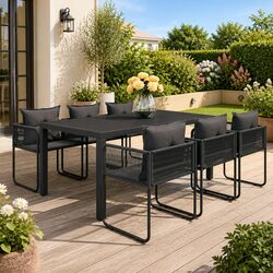 Comfortable 7-Piece Outdoor Dining Set in Black
