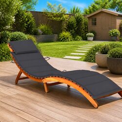 Comfortable and Practical Outdoor Sun Lounger
