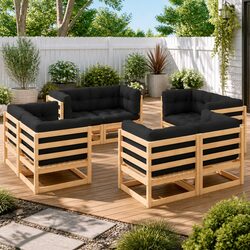 Comfortable 8 Piece Garden Lounge Set with Durable Design