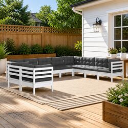 Practical Garden Lounge Set: Comfortable and Stylish