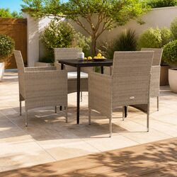 Quality Outdoor Dining Set: Practical and Affordable