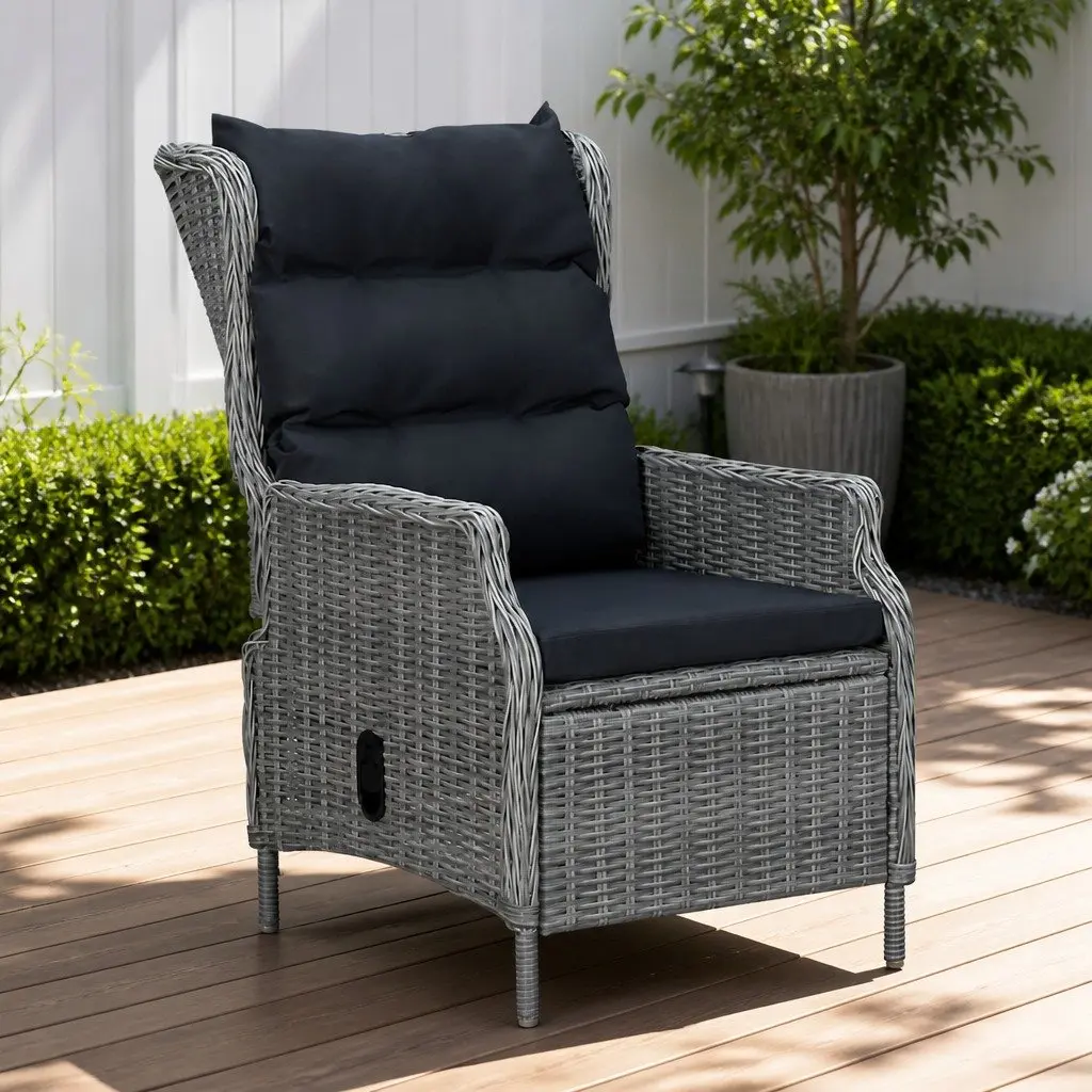 Adjustable Reclining Garden Chair