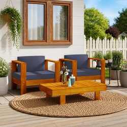 Reliable and Attractive Outdoor Lounge Set for Relaxation