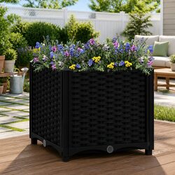 Reliable Raised Garden Bed for Outdoor Gardening