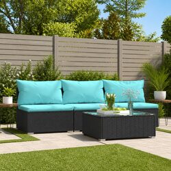 Comfortable Garden Lounge Set with Practical Features