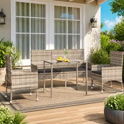 Comfortable and Practical 4 Piece Garden Lounge Set
