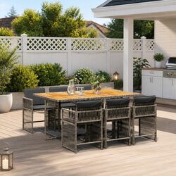 Comfortable and Practical 7 Piece Outdoor Dining Set