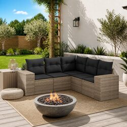 Comfort and Value in This 5-Piece Garden Sofa Set