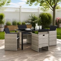 5-Piece Light Grey Garden Dining Set: Practical and Stylish