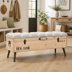 Vintage Trunk Design Storage Bench: Practical and Stylish