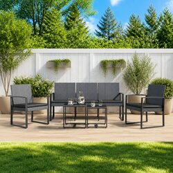 Comfortable 5-Piece Outdoor Dining Set in Grey Rattan