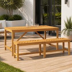 Reliable and Attractive Garden Dining Table