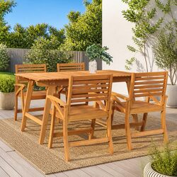 Reliable Solid Wood Garden Dining Table for Outdoor Use