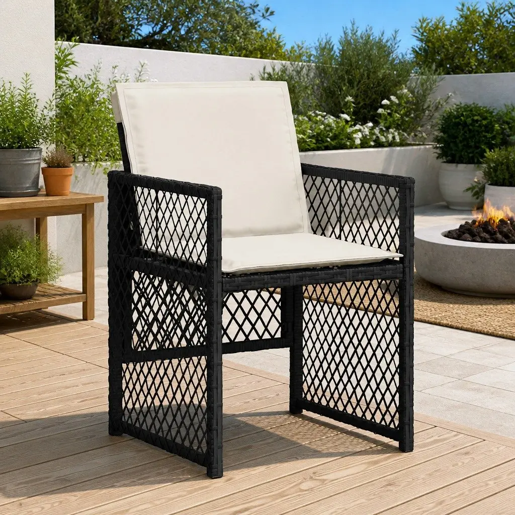 Outdoor Garden Chairs 4 Pieces Black Poly Rattan Cushions