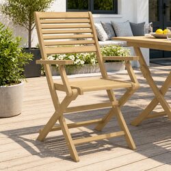 Reliable 4-Piece Folding Outdoor Chairs for Comfort