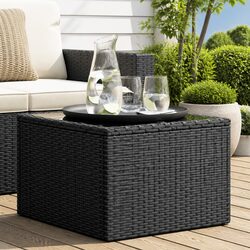 Reliable Garden Table: Durable and Easy to Maintain