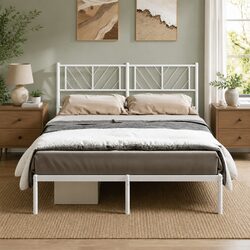 Reliable White Metal Bed Frame 135x190 cm