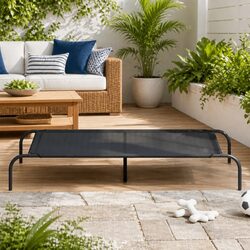 Comfortable Elevated Dog Bed for Your Pet’s Peace of Mind