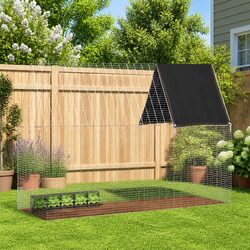 Warm and Practical Outdoor Habitat for Small Animals