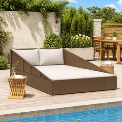 Comfortable 2-Person Outdoor Daybed with Cushions