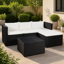 3 Piece Outdoor Lounge Set: Practical and Stylish