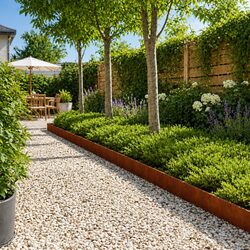 Reliable 20-Piece Garden Edging Border Set in Rusty Brown