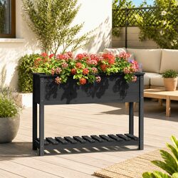 Quality Wooden Garden Planter with Ample Features