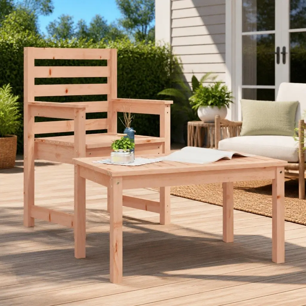Garden Table in Solid Douglas Wood for Longevity