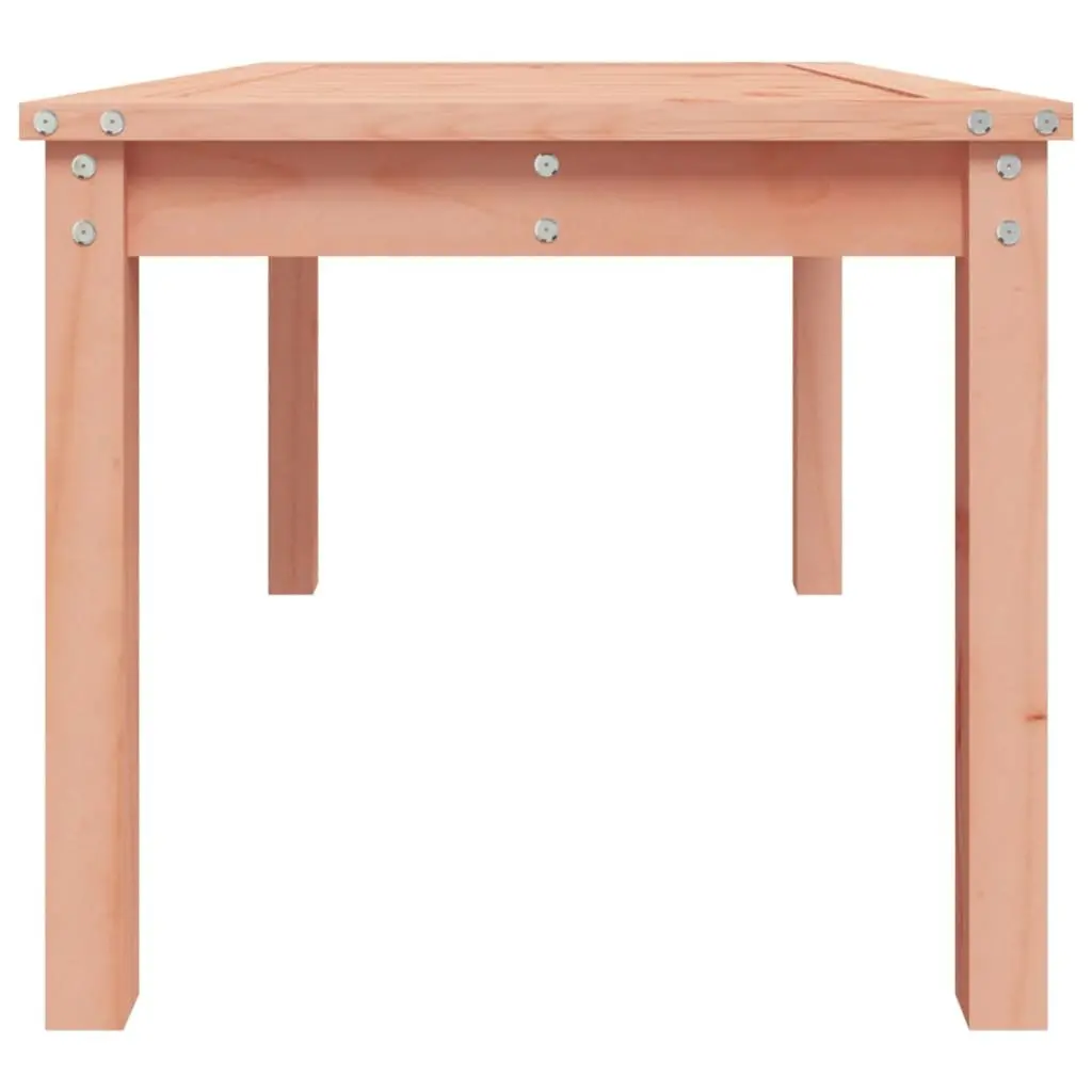 Garden Table in Solid Douglas Wood for Longevity