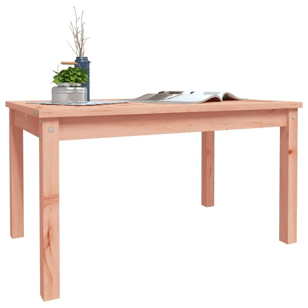 Garden Table in Solid Douglas Wood for Longevity