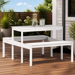 Reliable Picnic Table: Solid Wood for Outdoor Use