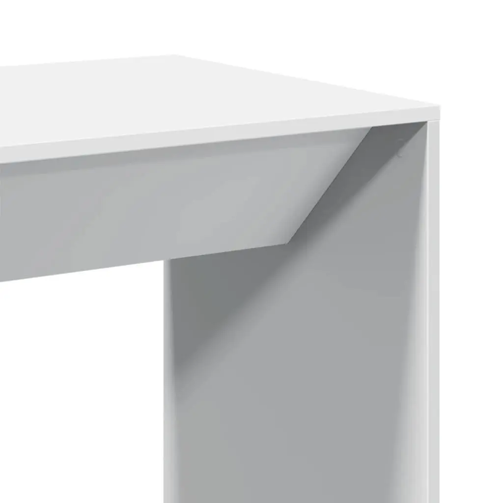 Bar Table with Smooth Surface and Stability