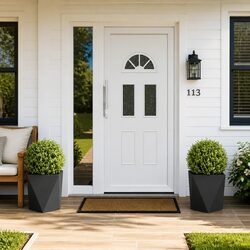 Reliable Black Steel Planter Box, Perfect for Outdoors