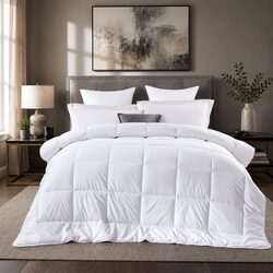 Queen Quilt 210x210cm: Practical and Affordable Comfort