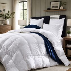 Reassuring Double Duck Down Quilt for All Seasons