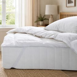 Practical Goose Feather and Down Mattress Topper for Comfort
