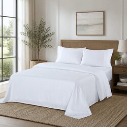 Comfortable 4 Piece Satin-Weave Sheet Set in White