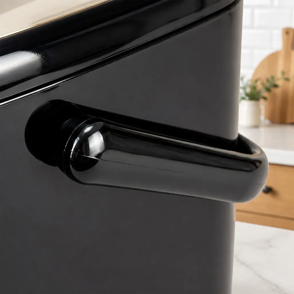 Bread Maker for Homemade Goodness
