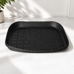 Reliable TPE Floor Mats for Your Tesla Model Y