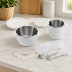 Reassuring Stainless Steel Feeding Set for Babies