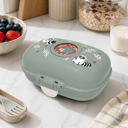 Reliable Kids Snack Box: Fun and Practical Design