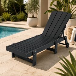 Comfortable and Reliable Sun Lounger Chair