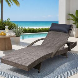 Comfortable Grey Beige Outdoor Lounge with Headrest