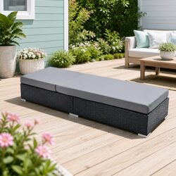 Comfortable Wicker Sun Lounge with Multiple Cushion Colors
