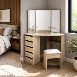 Comfortable and Convenient Oak Dressing Table Set